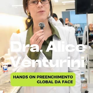Não paramos! Seguimos de Hands On...

Mais uma Turma de Preenchimento Global da Face.

#cosmiatría20