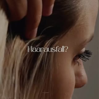 💆🏼‍♀️ Nicht nur Männer leiden unter Haarausfall und einem Rückgang des Haaransatzes. ❌ Eine Eigenh