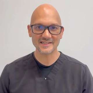 Join Sean Arendse at @nonsurgical_symposium 2026 with Academia by Dermocosmètica as he shares insigh