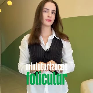 Cada fio que cai no banho está te dando um recado.

Ignorar agora pode custar caro: o folículo capil