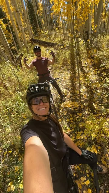 A fall trip to Telluride is pretty special ⛰️
 
Here’s our go-to list for our annual trip 👇
🥾 Hike
