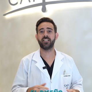 ✍️ Un injerto capilar no empieza en quirófano. Empieza con un buen diseño.

La línea frontal es una 