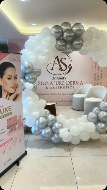 Signature Derma Clinic | Skin • Science • Confidence ✨

or a more premium feel:

Welcome to Signatur