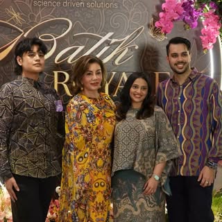 From the Batik Royale event to your treatment room—G Cell is coming soon!

We’re bringing the latest