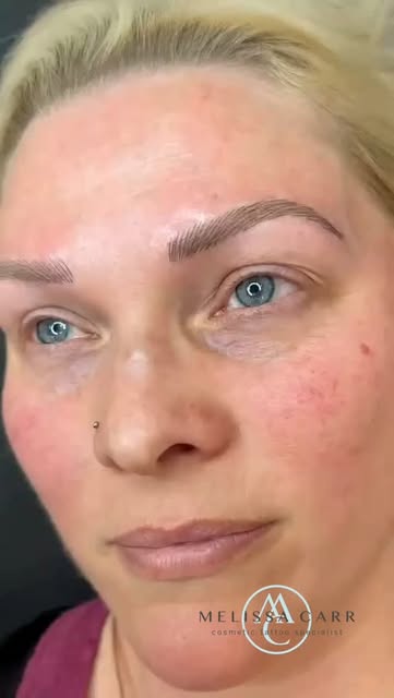 ✨ BROW TRANSFORMATION ✨

Beautifully defined brows can enhance the entire face while still maintaini