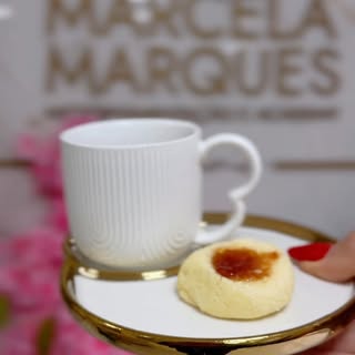 Um momento simples, uma pausa gostosa e aquele cheirinho que deixa qualquer dia melhor. ✨🤎