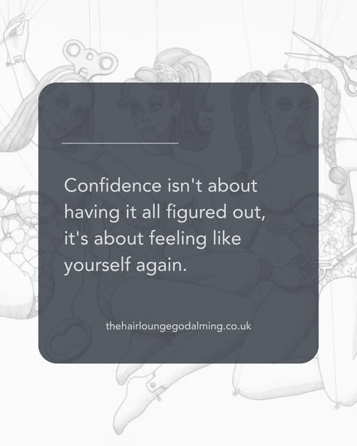 Time to reflect this Thursday 💜 

Confidence isn't about having it all figured out, its about feeli