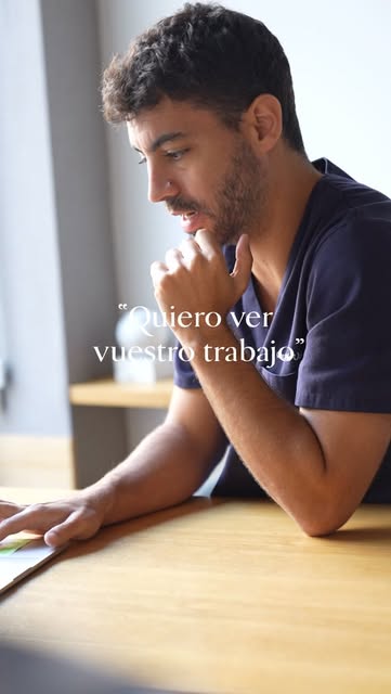 Si estabas buscando una señal para dar el paso con tu salud capilar, es esta. 🧬👇

En Clínica Capil