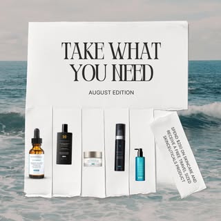 Healthy skin starts with the right routine.

Spend $250 on skincare and receive a FREE travel-size S