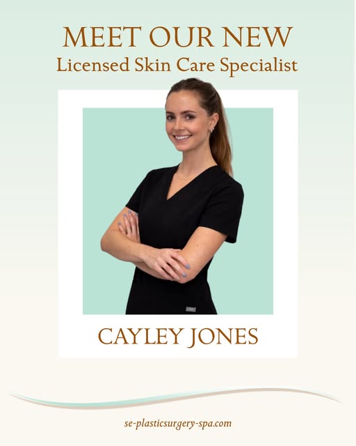 ✨ Meet Cayley!

Originally from Tampa, Cayley is a Licensed Skin Care Specialist with a passion for 