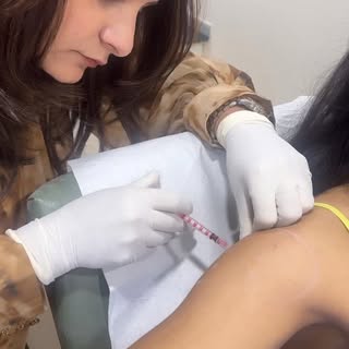 Slender sleek and feminine….. “Barbie arm Botox 💅✨”

For appointments 
www.kezaclinic.com
📞 +91 99