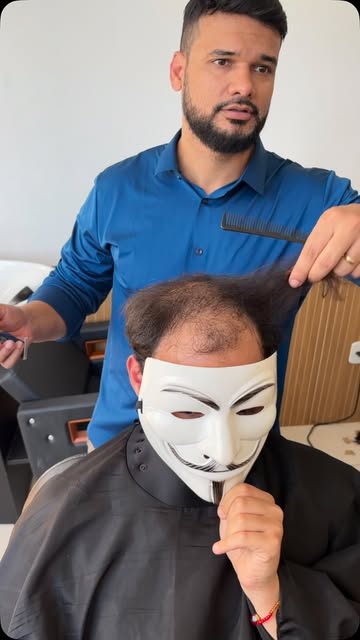 Agora ele é um novo homem.
Mais confiante, feliz e bonito.
Com a autoestima elevada você pode realiz