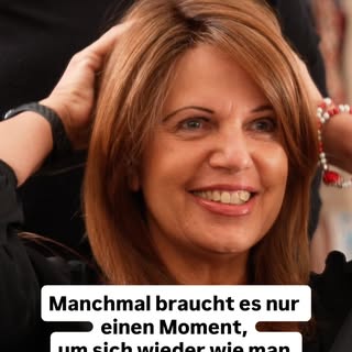 Wer zum ersten Mal zu uns kommt, sucht selten einfach nur eine Perücke.

Die meisten Menschen suchen
