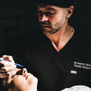 👋Allow me to reintroduce myself
Hi everyone, I’m Dr. Hani Sinno - a board-certified plastic surgeon