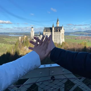 Diante do Castelo de Neuschwanstein e das pessoas que mais amo nesta vida veio o meu “SIM” mais impo