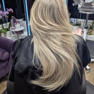 Just a little bit of 
💜✨ Holiday Cheer ✨💜

More hair, more confidence, more reasons to celebrate! 