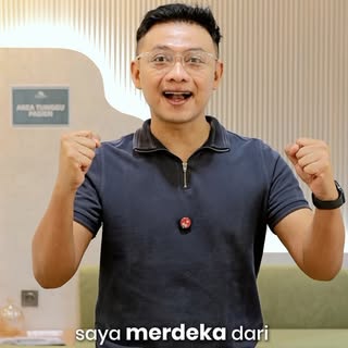 Masih sering merasa “dijajah” sama rambut rontok dan kebotakan yang bikin krisis percaya diri? 

Di 