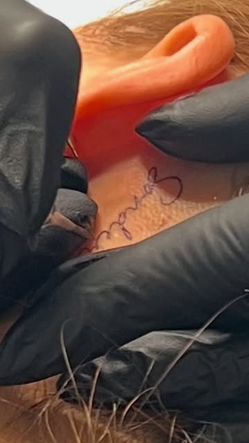 Fine line tattoos with Bay Area flavor. 🌉

Hella. The Town. The City. 510. 925. Bay Area script, lo