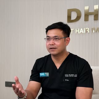 Candid shot during one of the video shooting sessions for @dhi_international 
.
#hairtransformation 