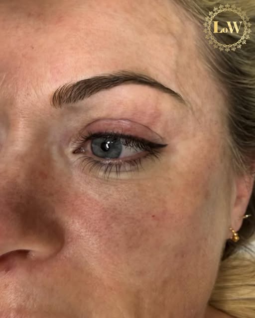 Absolutely loving this recent semi-permanent eyeliner result!

A gorgeous winged look that beautiful