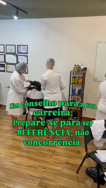 Enquanto muitos disputam espaço por preço ou atalhos, quem busca conhecimento de verdade constrói au