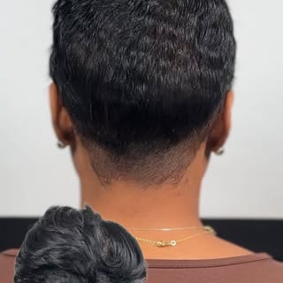 Our beautiful friend Joanna had not seen any hair on the back of her neck for a long time. She recei