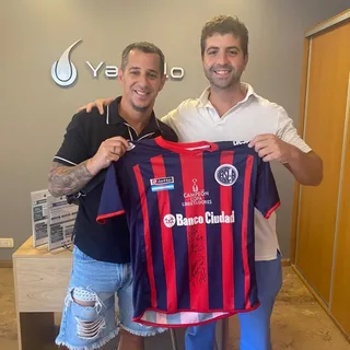 A las 10, la foto con el 10 @elpipiromagnoli. Gracias por la confianza pipi💪🏻