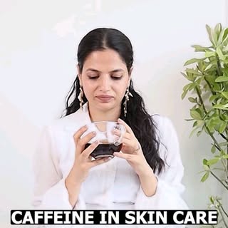 Caffeine is gaining popularity as a skin care ingredient ✨
.
👉Powerful antioxidant
👉Regulates bloo
