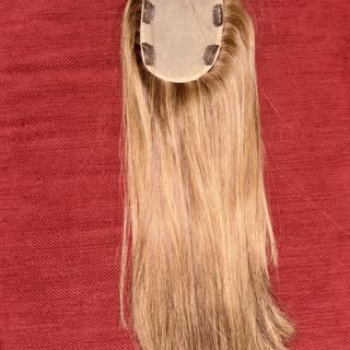 ✨ 14” European Hair Voga Topper ✨

Made with the finest hair available 🤍

Natural. Lightweight. Sea