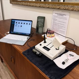 A Hair & Scalp Analysis appointment allows me to take a closer look at your scalp using specialized 