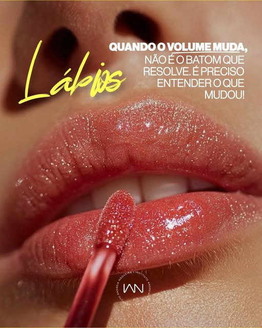 Maquiagem valoriza, mas não deve ser a solução para tudo! Quando os lábios perdem volume, contorno o