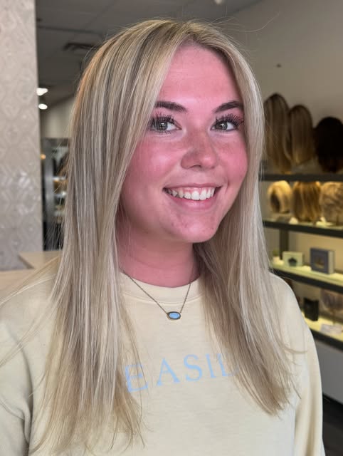 Let’s get real! Blonde hair and well water don’t always mix! 💧👱🏼‍♀️

Well water can contain lots 