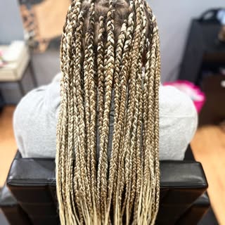 ✨🤍 
#blonde 
#knotlessboxbraids 
#boxbraids 
#braids