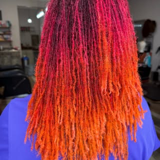 R e d  C o p p e r  S u n s e t ✨🌞 
Colored Sister locs✨

I truly enjoyed leveling my girl locs up 