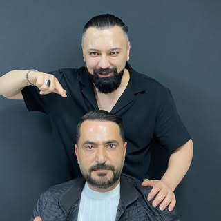 Gerçek başarının en güzel göstergesi zamana meydan okuyan sonuçlardır.

Yıllar önce 5000 greft saç e