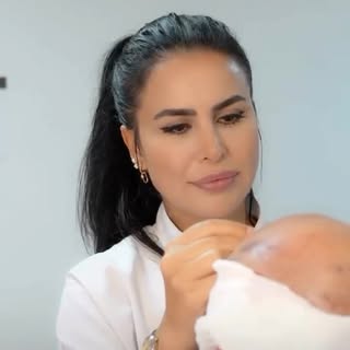 Lifemed Tıp Merkezi Kadıköy Bağdat Caddesinde, 21 yıllık köklü geçmişiyle sağlıkta olduğu gibi saç e