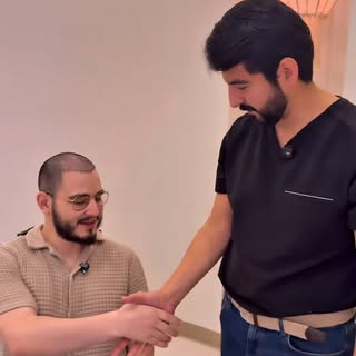 Así luce 13 días después de su trasplante capilar, qué opinas? Deja tu comentario! 

#trasplantecapi