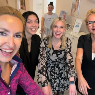 Der Gute-Laune-Macher 👉🏽 Das Team der Westfalenklinik 🤩🎉💝
.
#bestteam #teamwork #happy #enjoy #