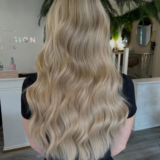 The words were “I’ve got my perfect hair “🥹💕
Bridal prep for this beauty. We used 165gram 18” weft