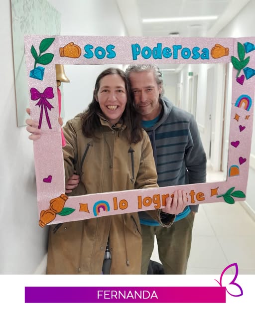 SOS PODEROSA. Y llegaste hasta acá. 💙

Fernanda finalizó su tratamiento acompañada por Neocaps y el