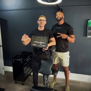 Congratulations to Chris, aka @apex.scalpclinic completed his SMP training course with myself at @sc