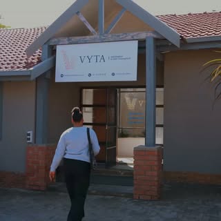 Every great result starts with the right conversation. 🤍⁠
⁠
At VYTA, your consultation is about und