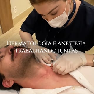 Essa integração entre anestesia e dermatologia permite que procedimentos que poderiam ser desconfort