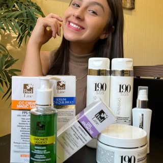 JÁ PENSOU VOCÊ E SUA AMIGA GANHAR UM KIT DESSE ? 
.
.
.
Basta Seguir : @peelline.oficial - @190.tera