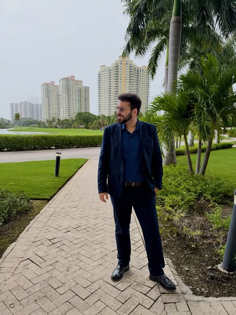 Intervalo do TAM LATAM.
Entre uma aula e outra, ensinando e aprendendo, aproveitando um pouco Miami.