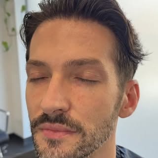 Doğallığın Yeni Tanımı: Tap Hair Ultra Doğal Serisi! 🌟
Aynaya baktığınızda gördüğünüz tek şey kusur
