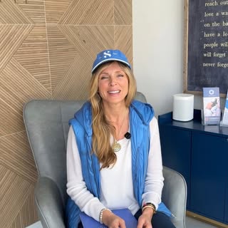 @itsmarlamaples stopped by for her first Therapeutic Plasma Exchange (TPE) session 🤍

TPE is a proc