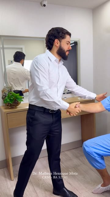 Muita gente acredita que, quando a calvície já está avançada, não existe mais solução. A verdade é q