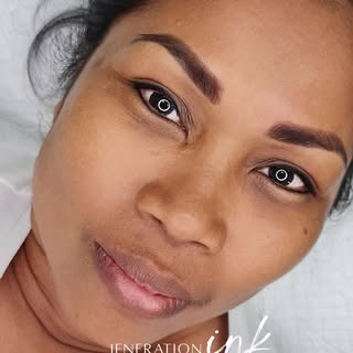 Life’s too short to spend it fixing your eyebrows 💁🏼‍♀️
With brow tattooing, you’ll have long-last