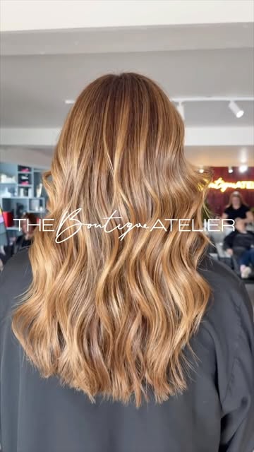 Are you thinking of an autumn makeover and taking the opportunity to warm up your hair colour with t